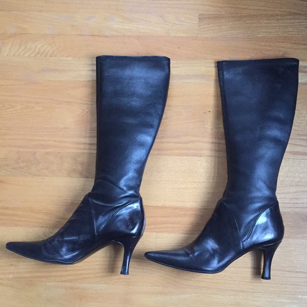 Black boots